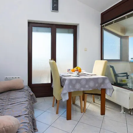 Διαμέρισμα With Parking Space - Diklo, - 5887