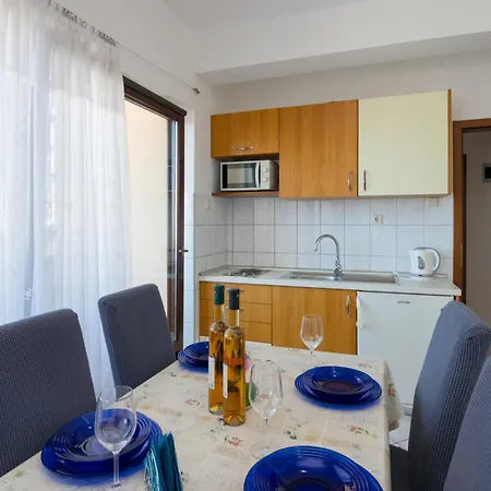 Appartamento With Parking Space - Diklo, - 5887