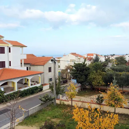 Apartament With Parking Space - Diklo, - 5887 *