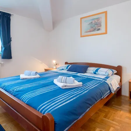With Parking Space - Diklo, - 5887 Apartament
